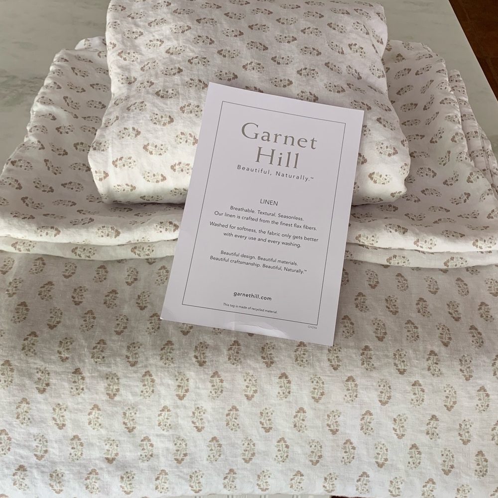 Garnet Hill Linen Sheet Set - Queen